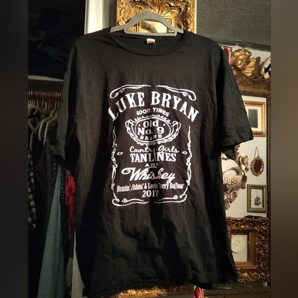 luke bryan Old No.9 2017 Tour Shirt Size xl